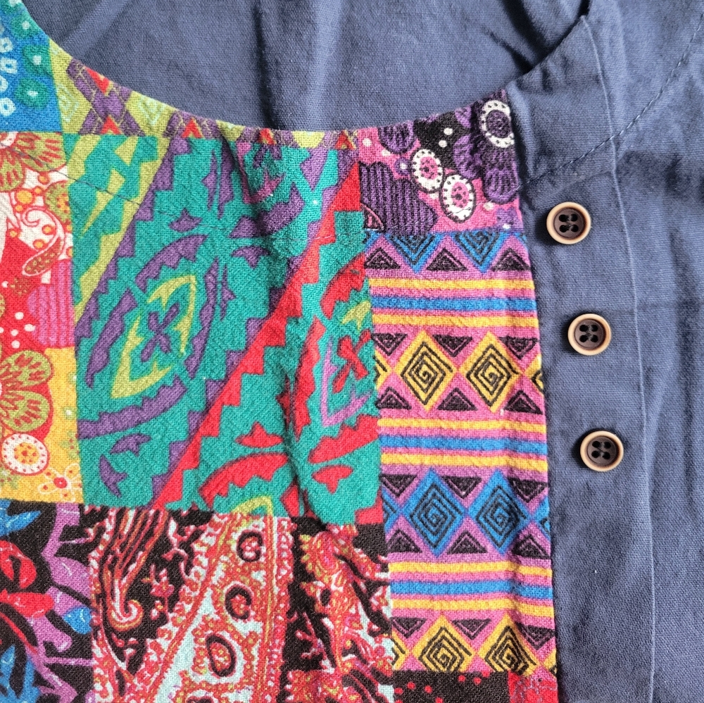 Patchwork Blouse - Picture 3 of 4